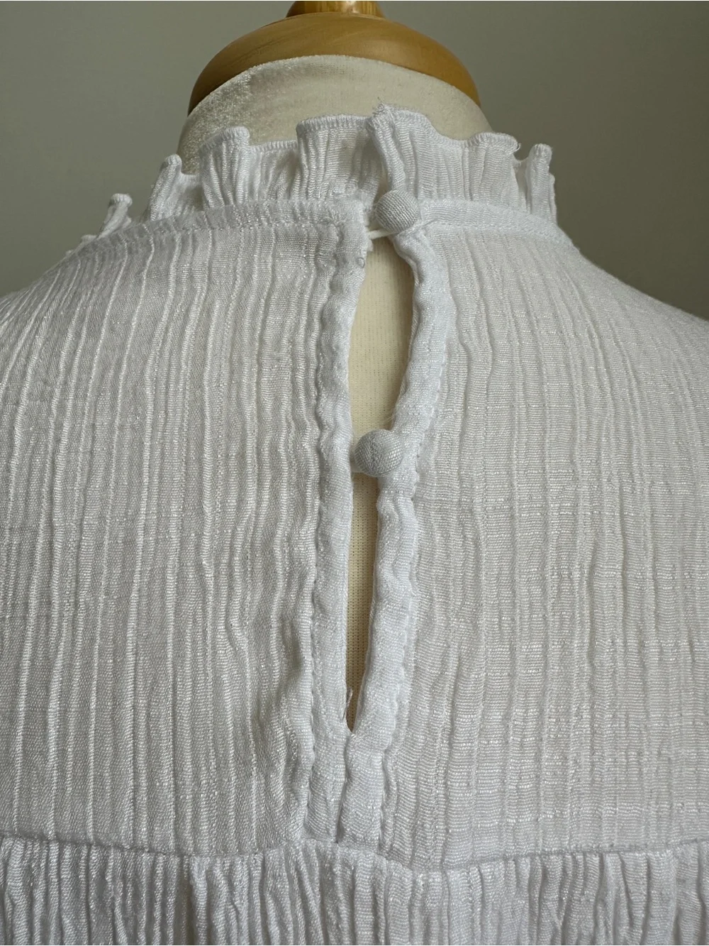 Nanette Lepore White Textured Ruffle Neck Blouse - Picture 3 of 6